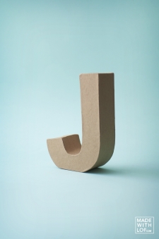 J de cartón kraft